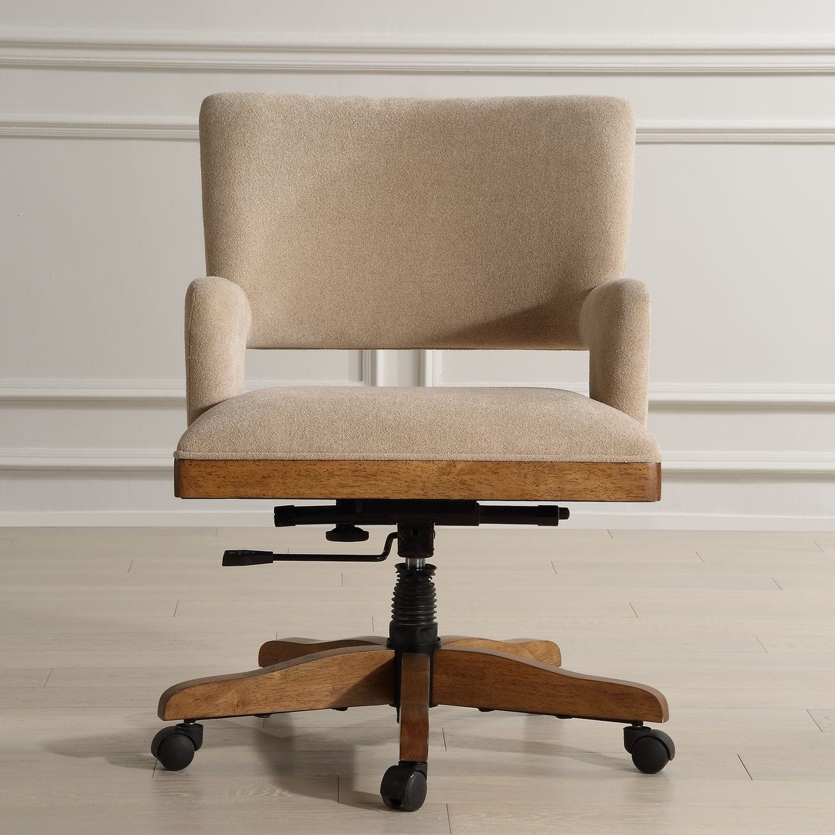 23538