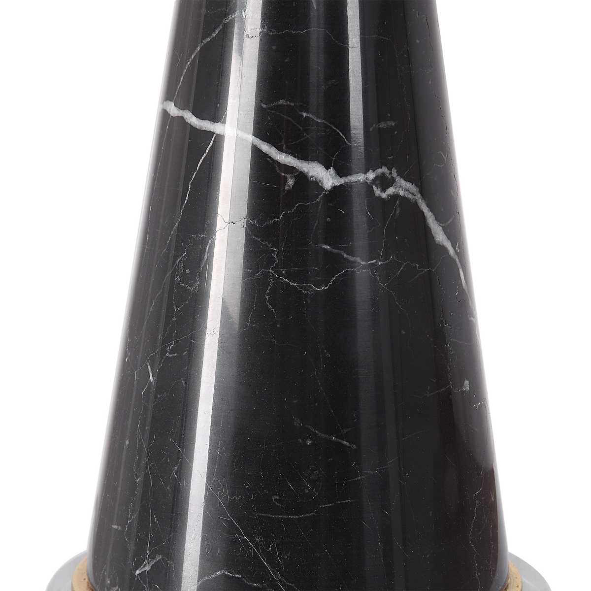 27886