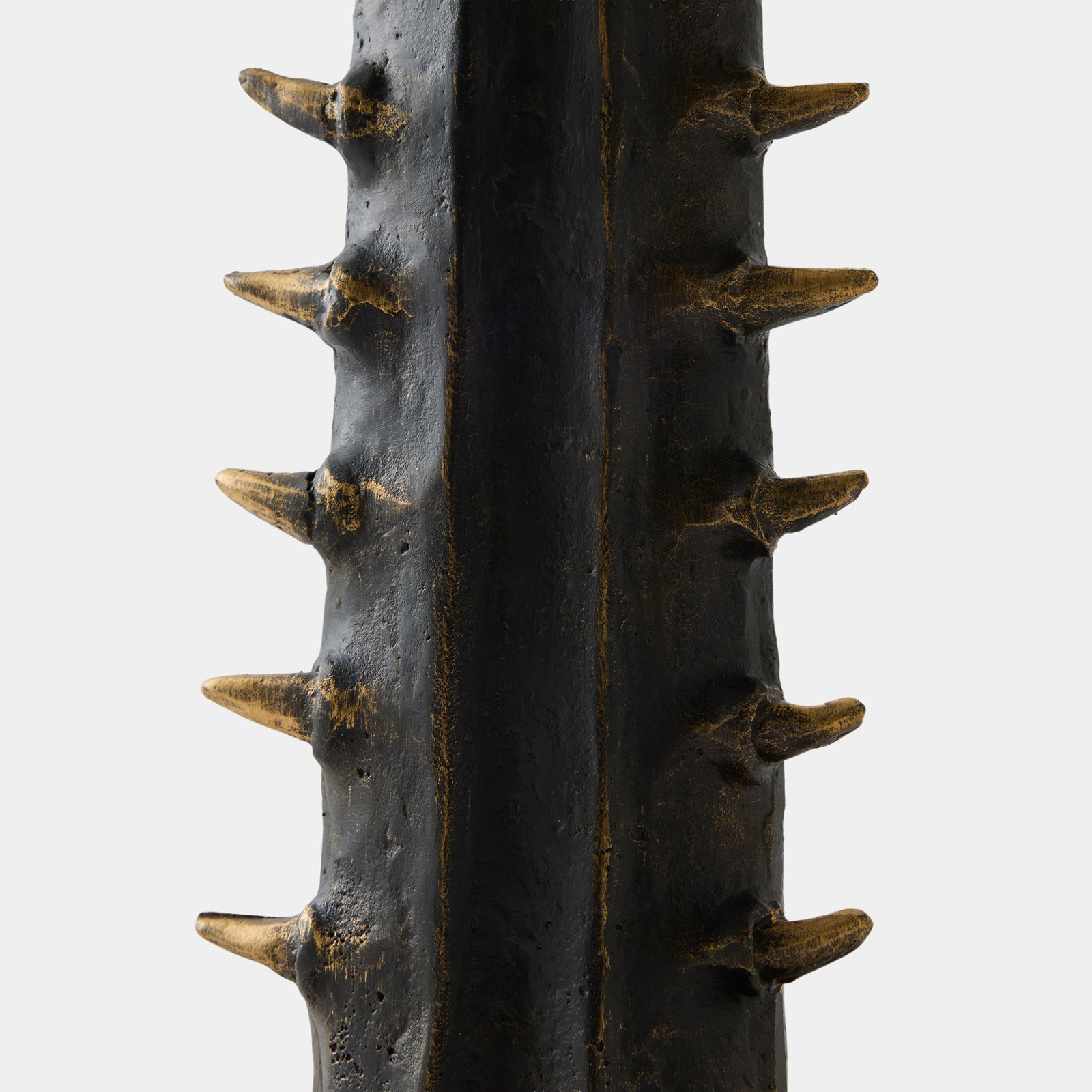 883342-Detail 105