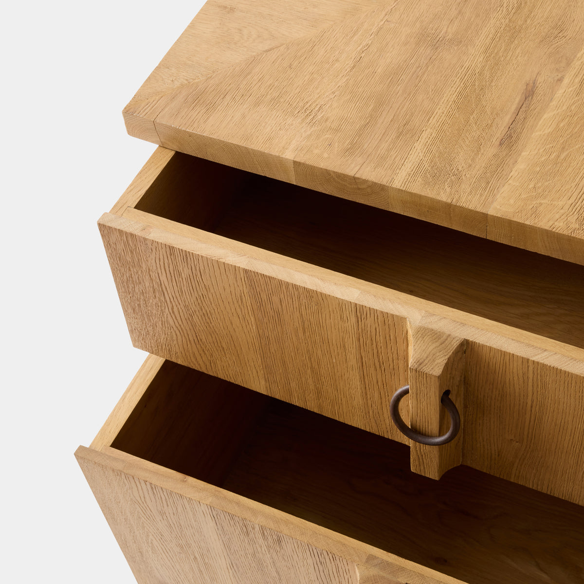 Ca990029-Detail Corner
