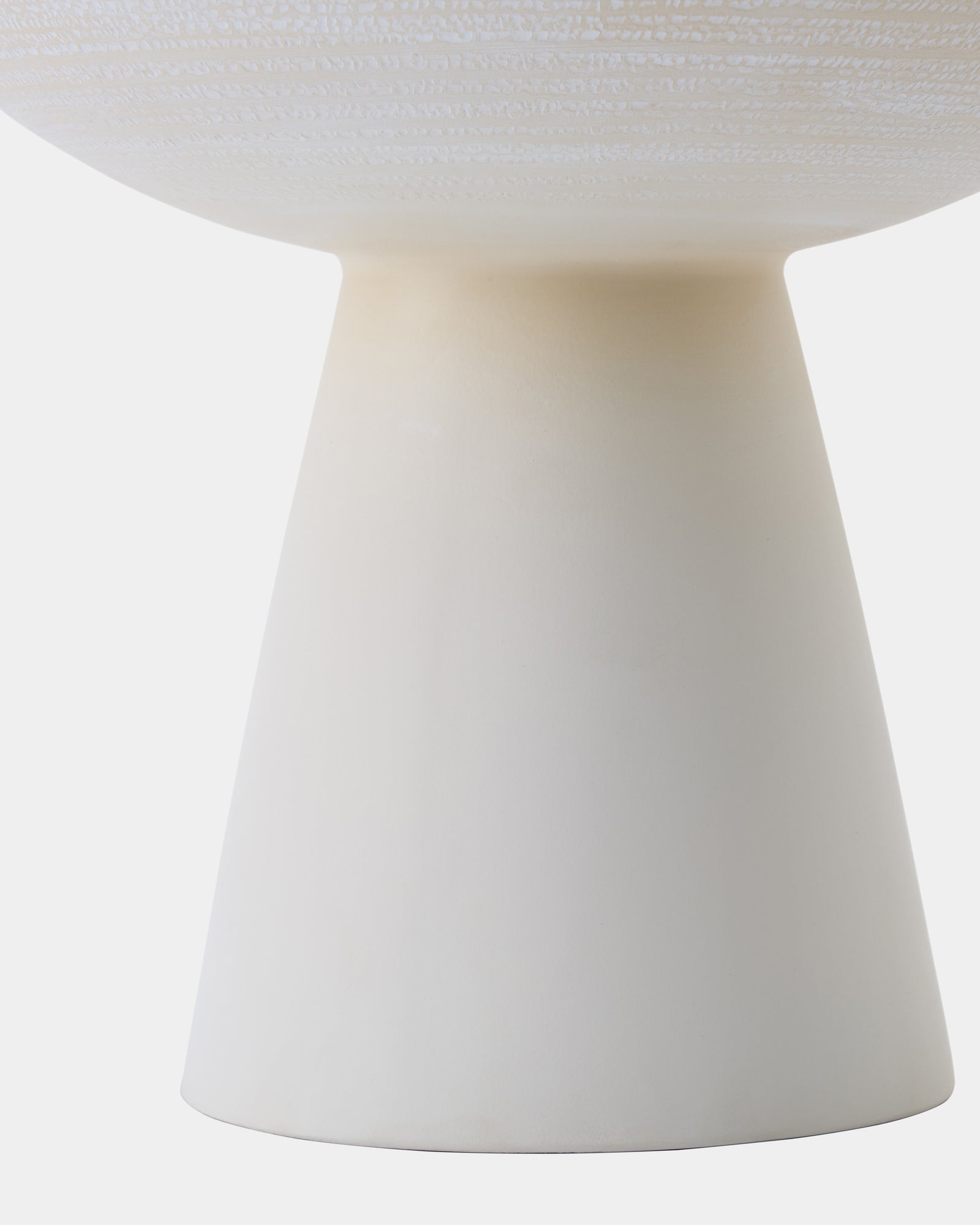 720296-Detail Base