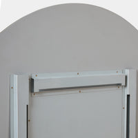 331952-Detail Hardware