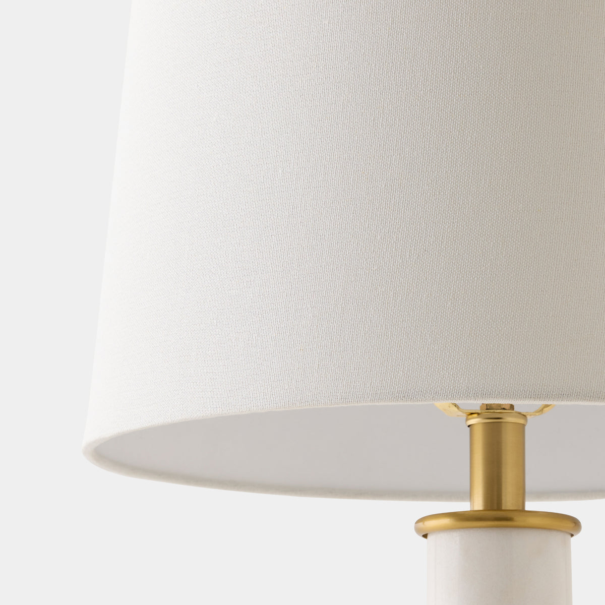 883362-Detail Shade