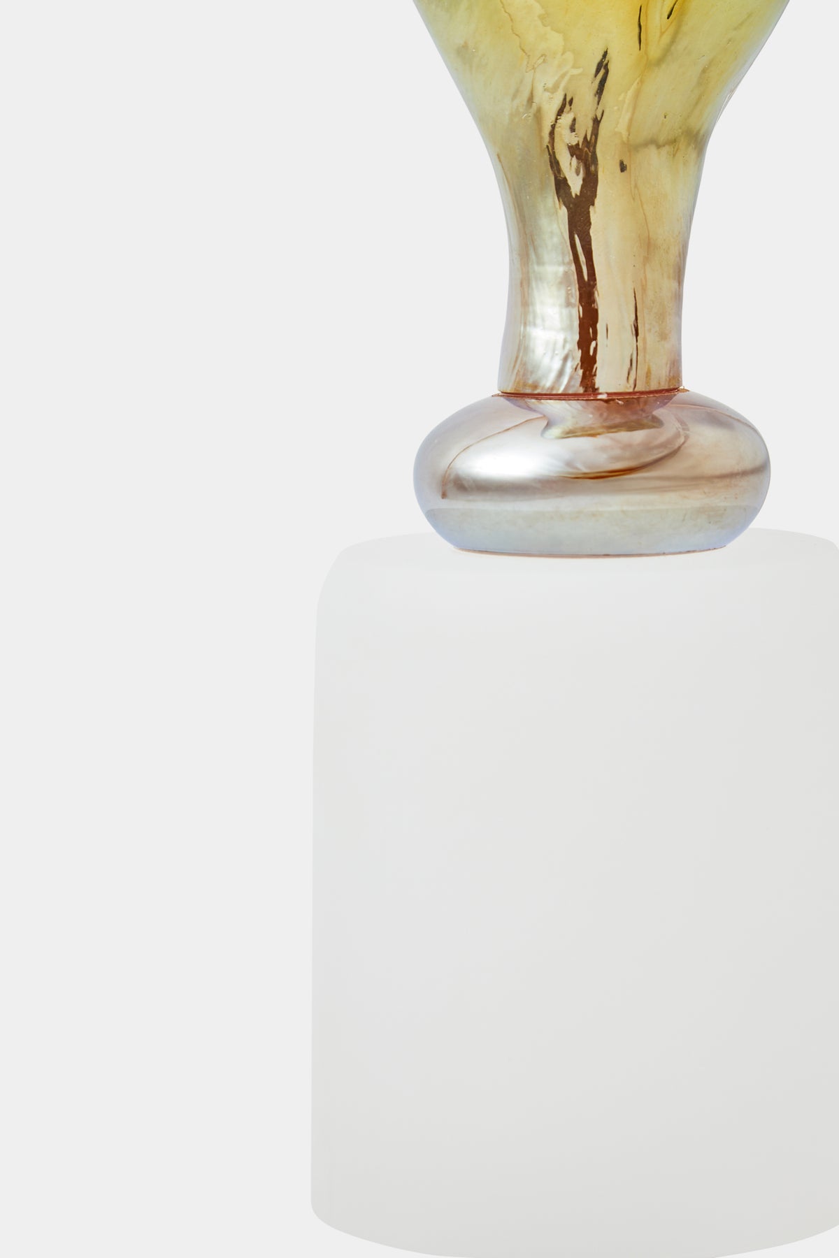 660729-Detail Base