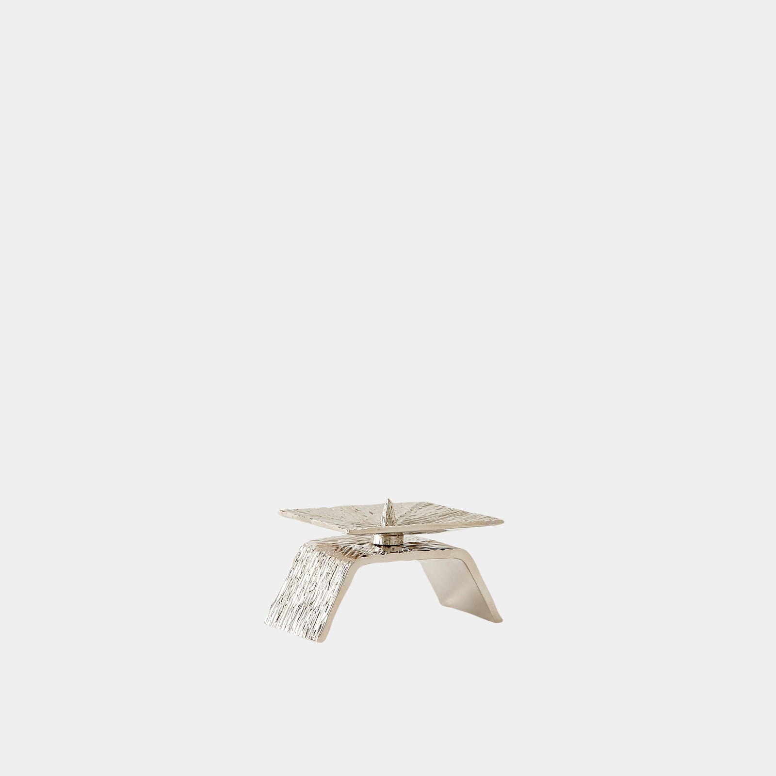 883080-Detail 216