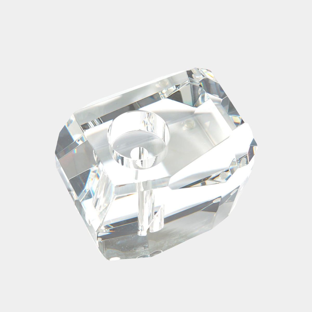 881725-Detail 225