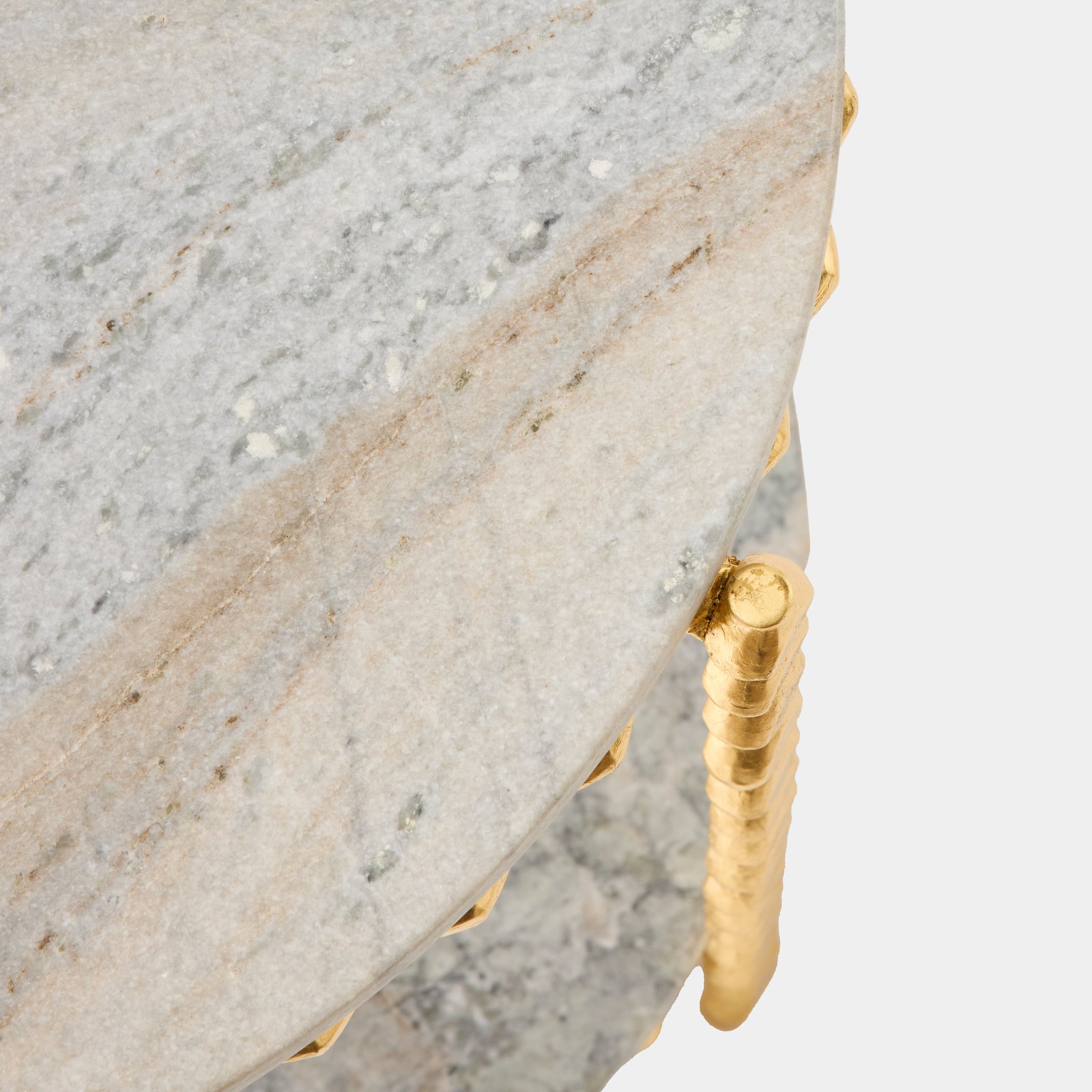 994187-Detail Corner