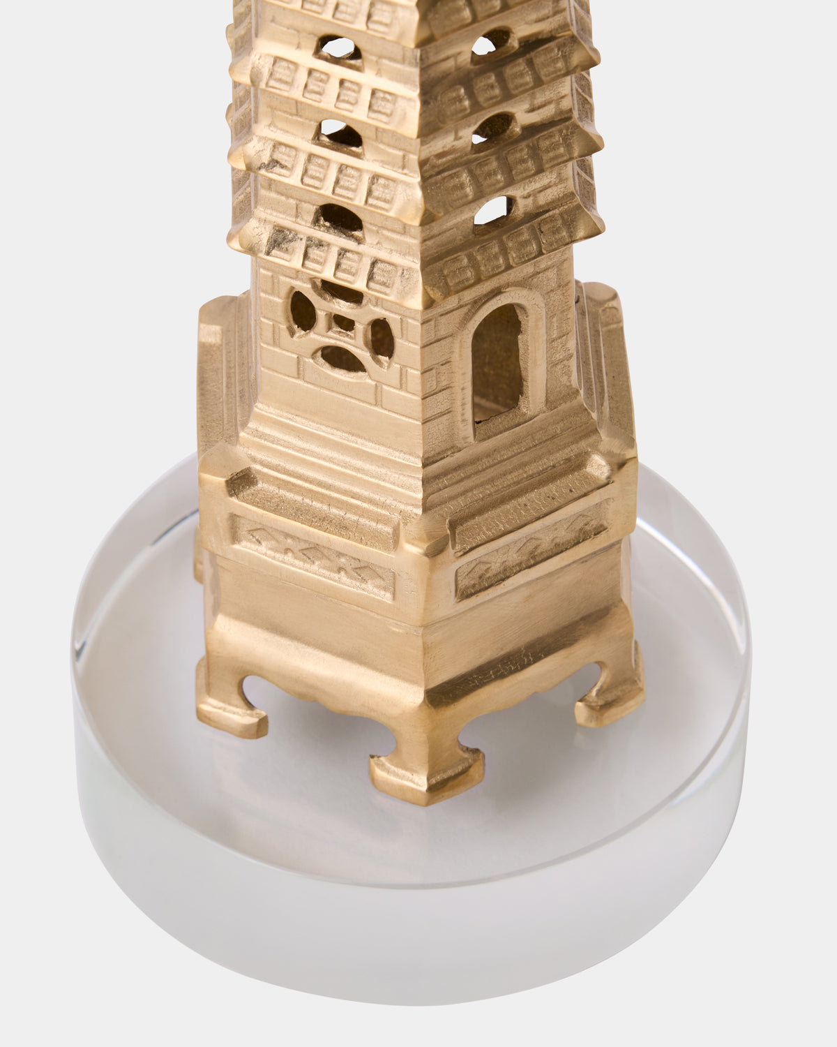 883408-Detail Base