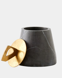 Cll990084-Detail Corner