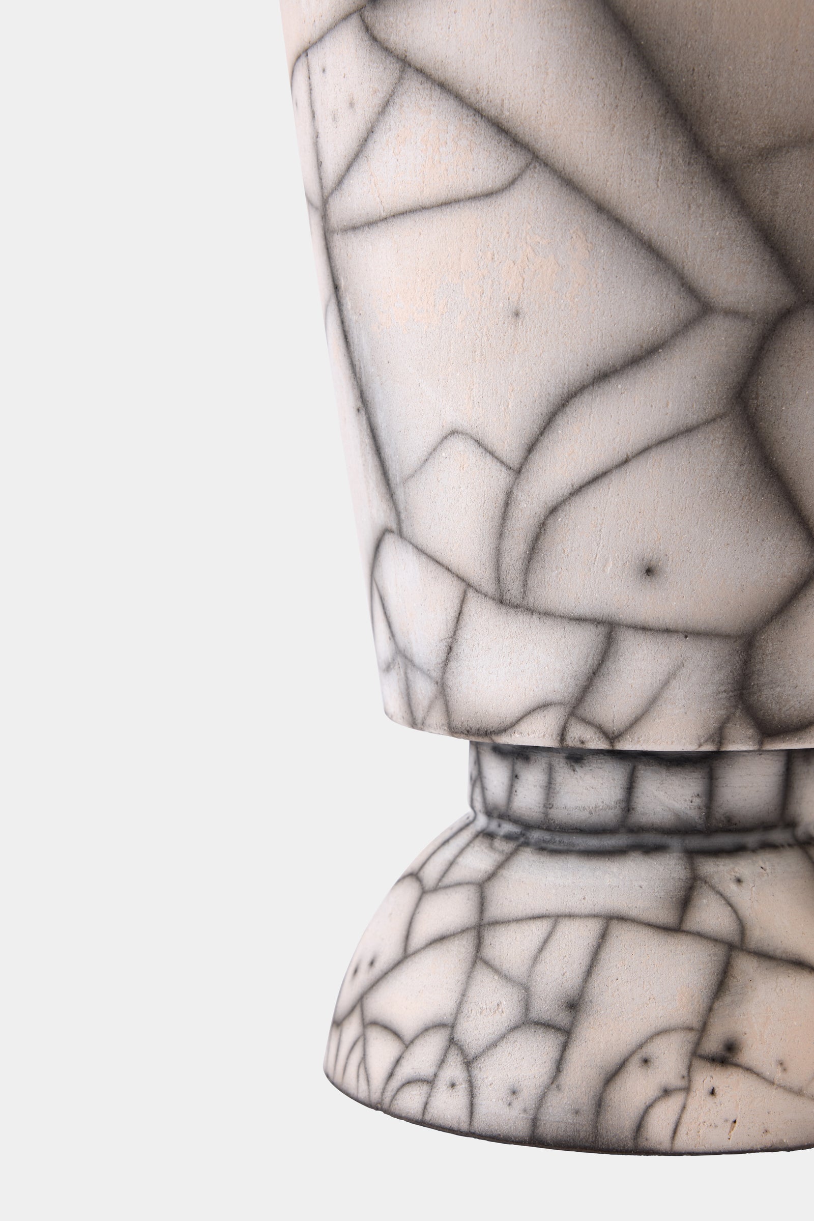 710834-Detail Base