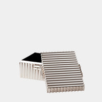 992037-Detail 323