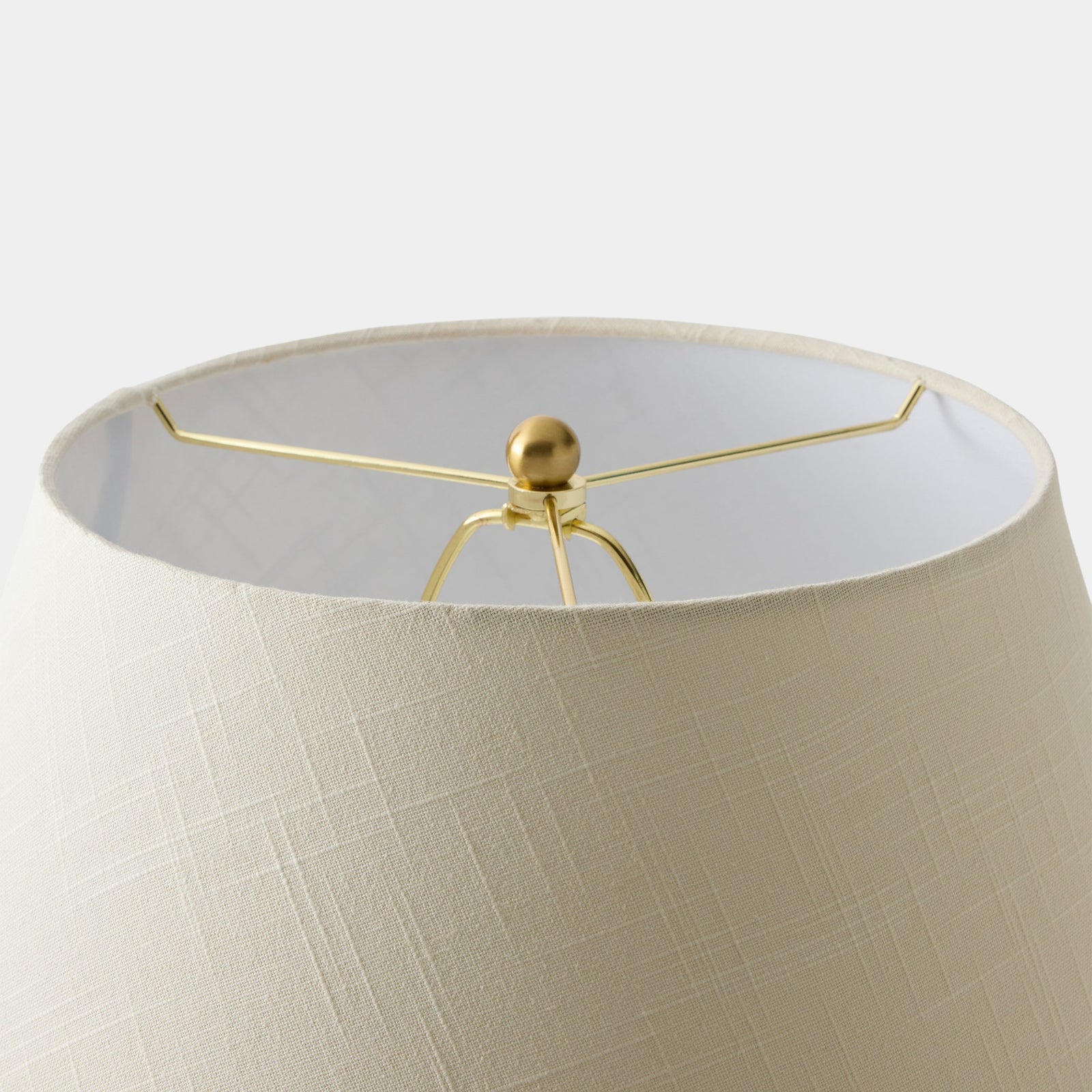 883352-Detail 105