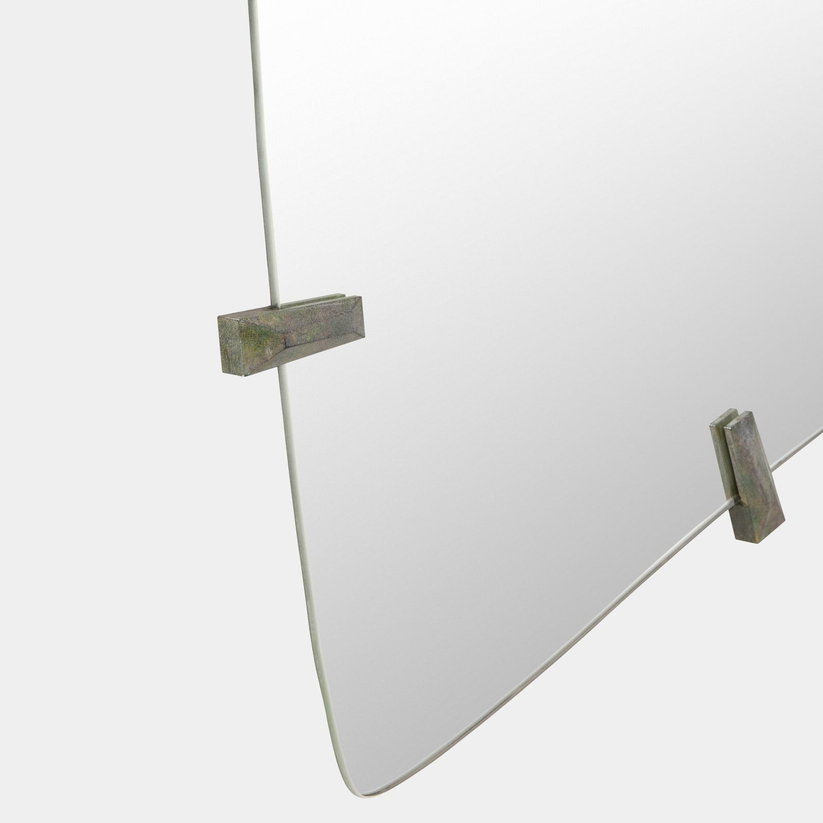 Ca880010-Detail Corner