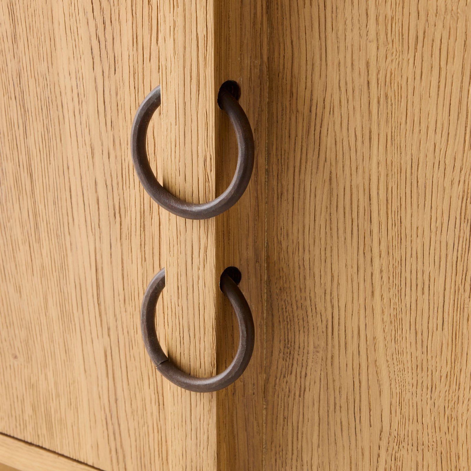 Ca990029-Detail Handle