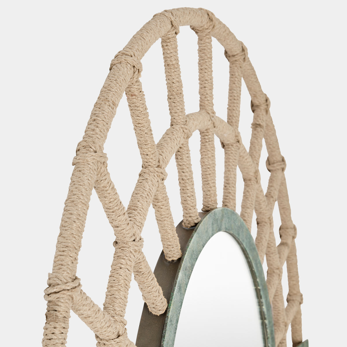 Ca990028-Detail Corner