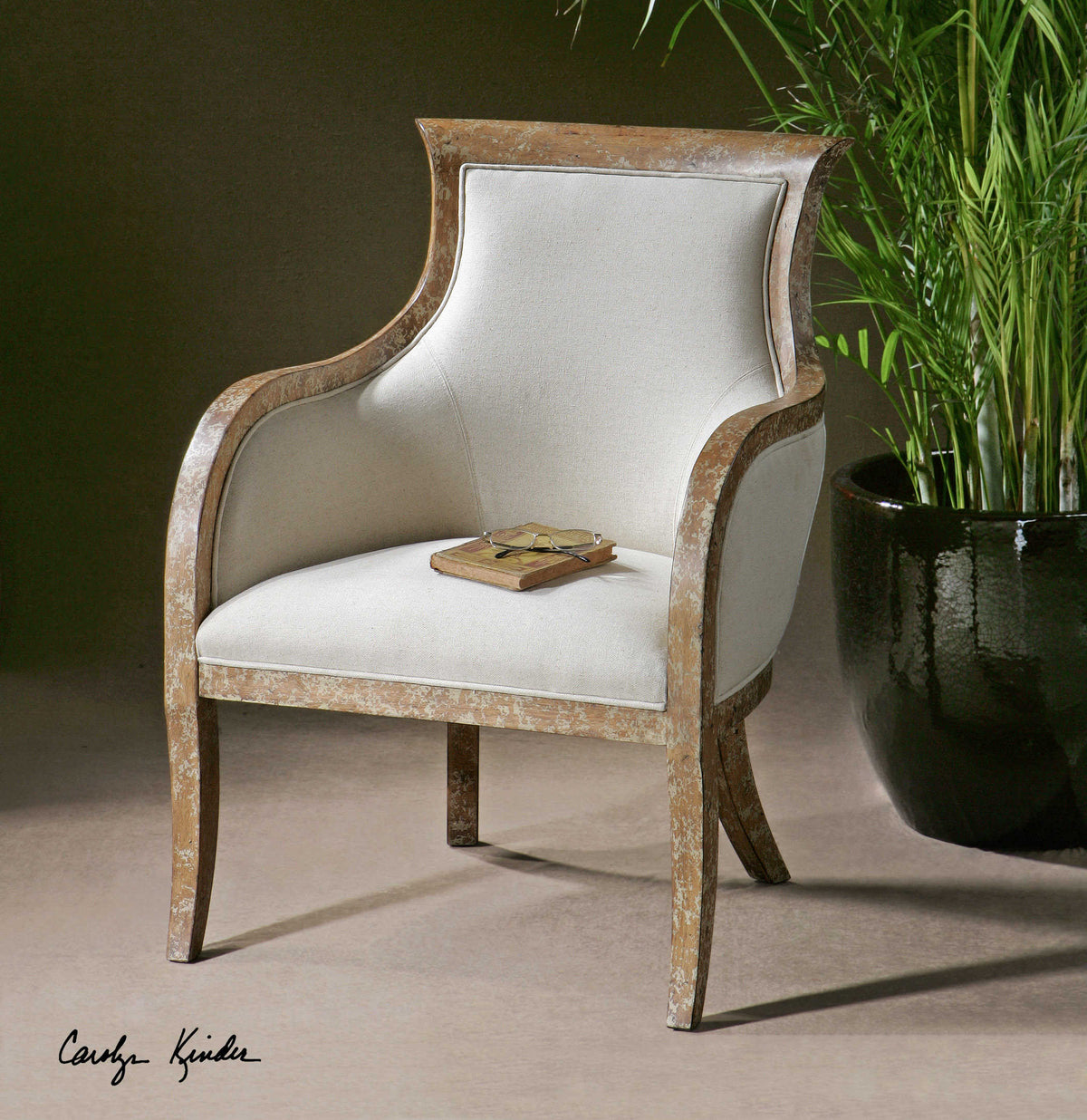 Quitus ArmChair