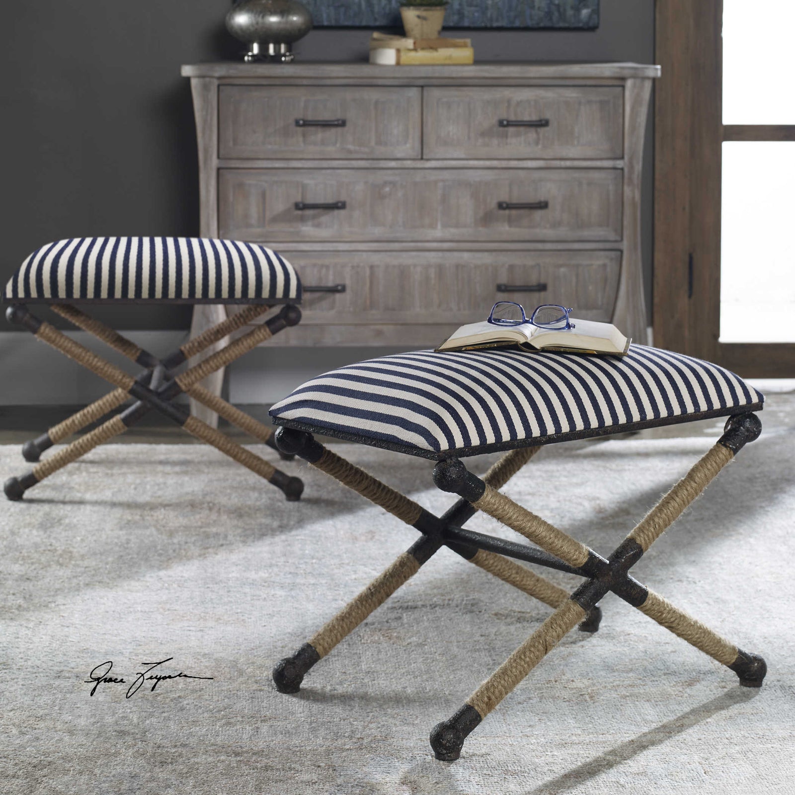 Braddock Small Bench