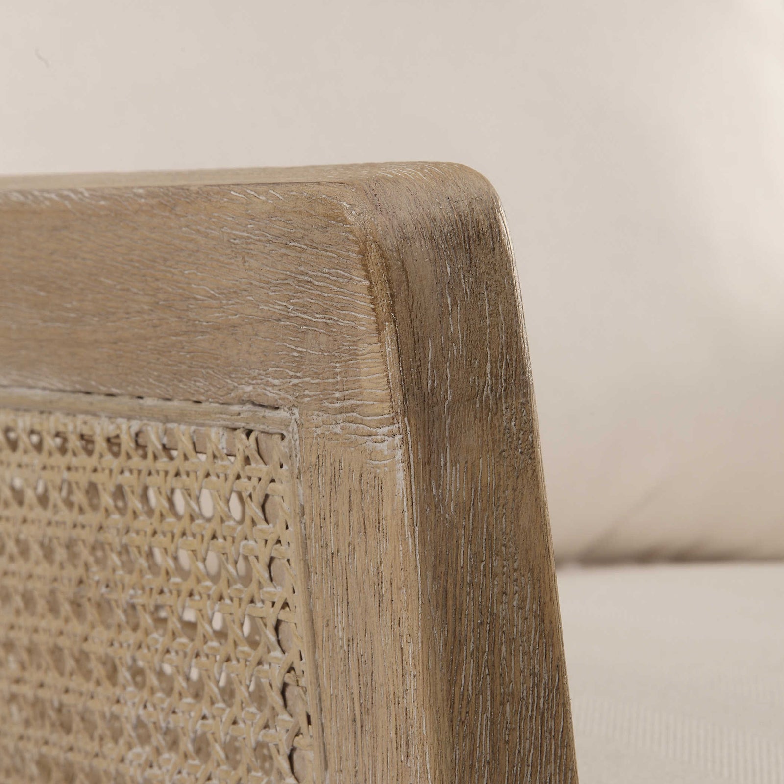 Encore Armchair, Natural