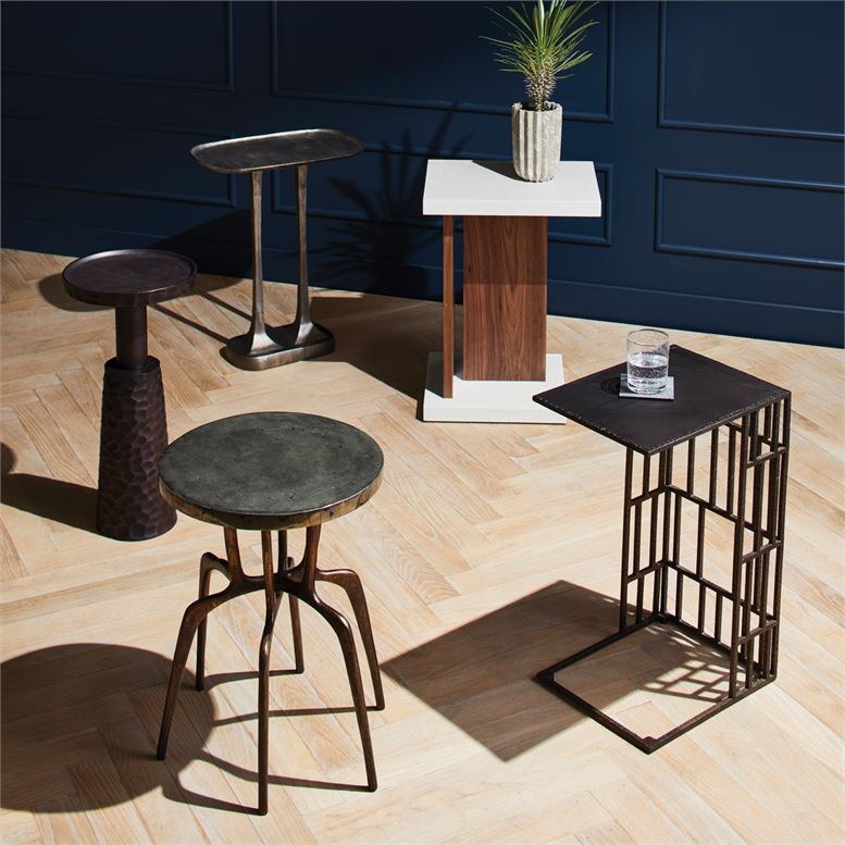 Corvin Table