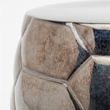 Load image into Gallery viewer, Faith Metallic Stool
