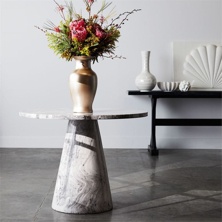 Giovanni Table