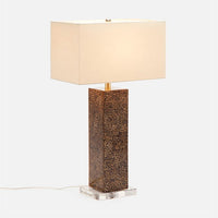 Della Lamp