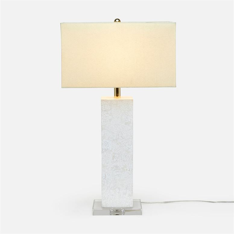 Della Lamp