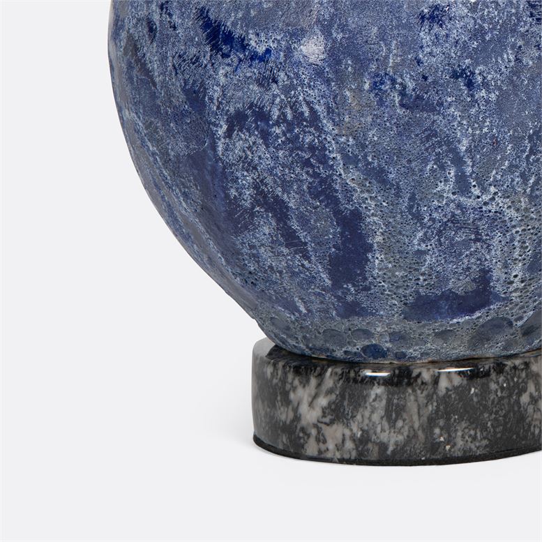 Elian Lamp