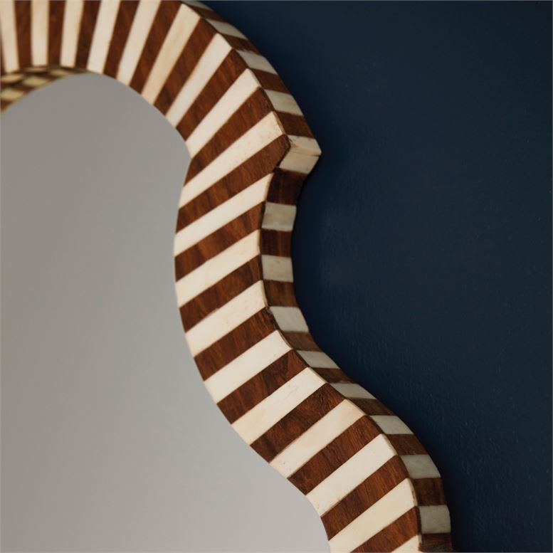 Jonah Brayden Arch Shape Frame