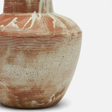 Load image into Gallery viewer, Maille Stoneware Vase
