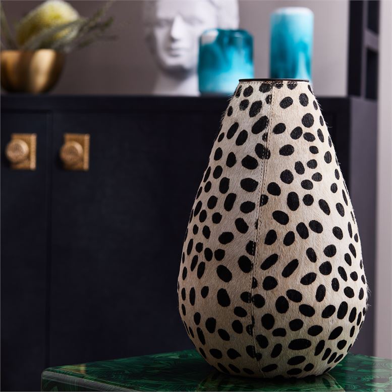 Sasha Vase