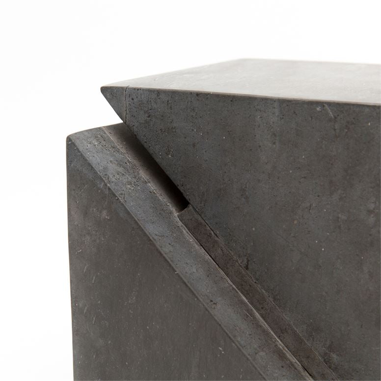 Toshiro Marble Cube