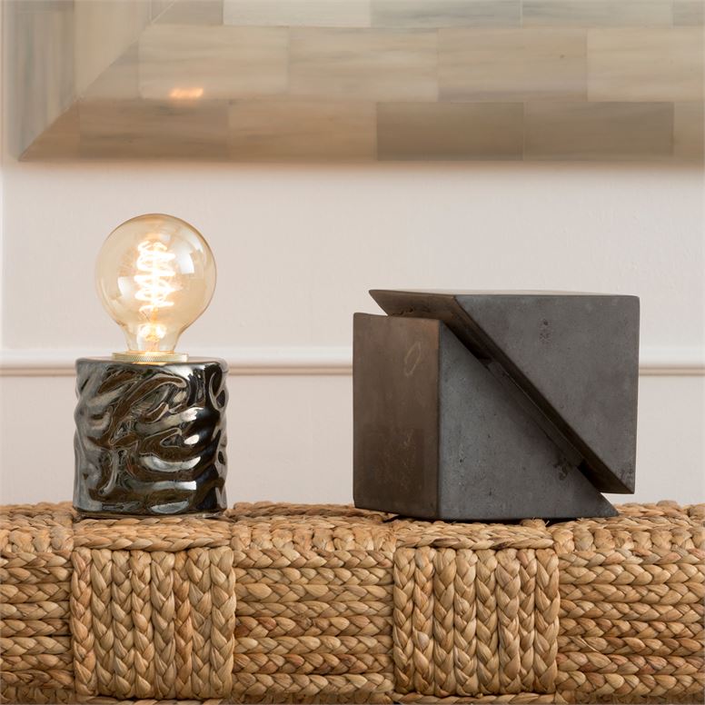 Toshiro Marble Cube