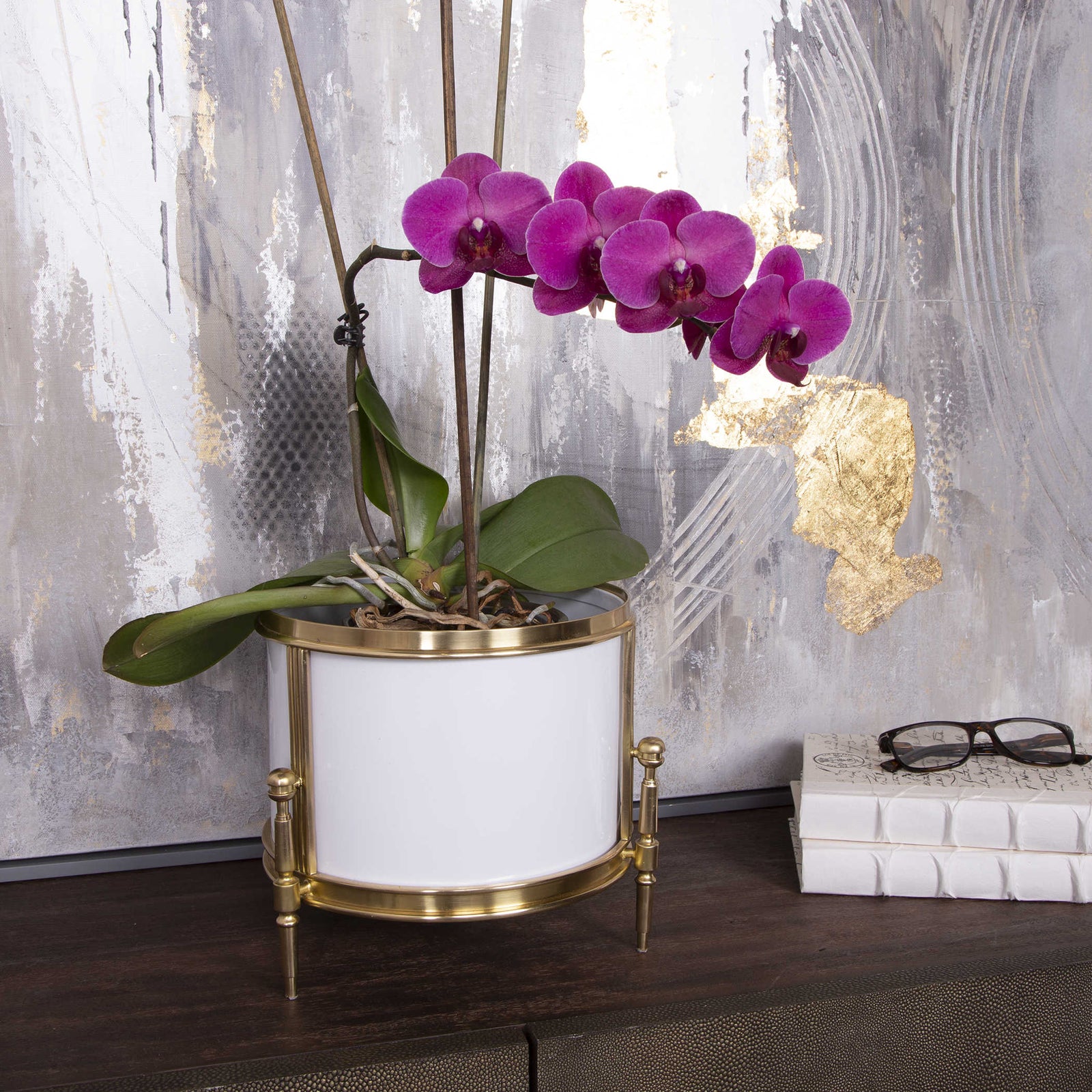 Regent Cachepot - Brass/White