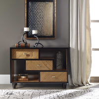 Yara Accent Chest