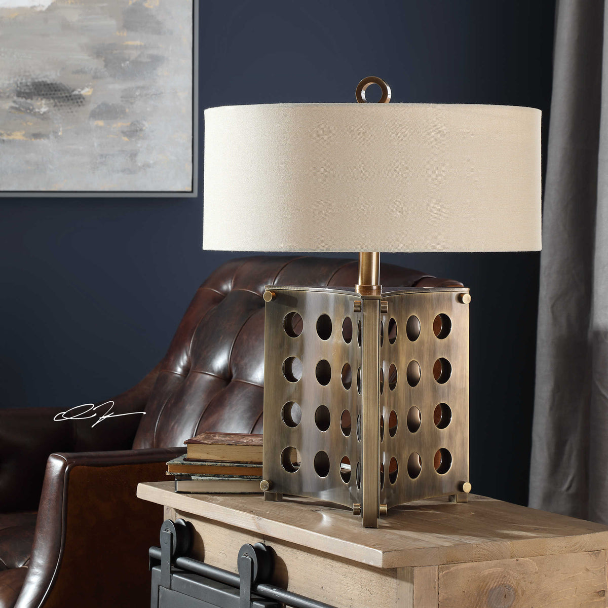 Lario Table Lamp